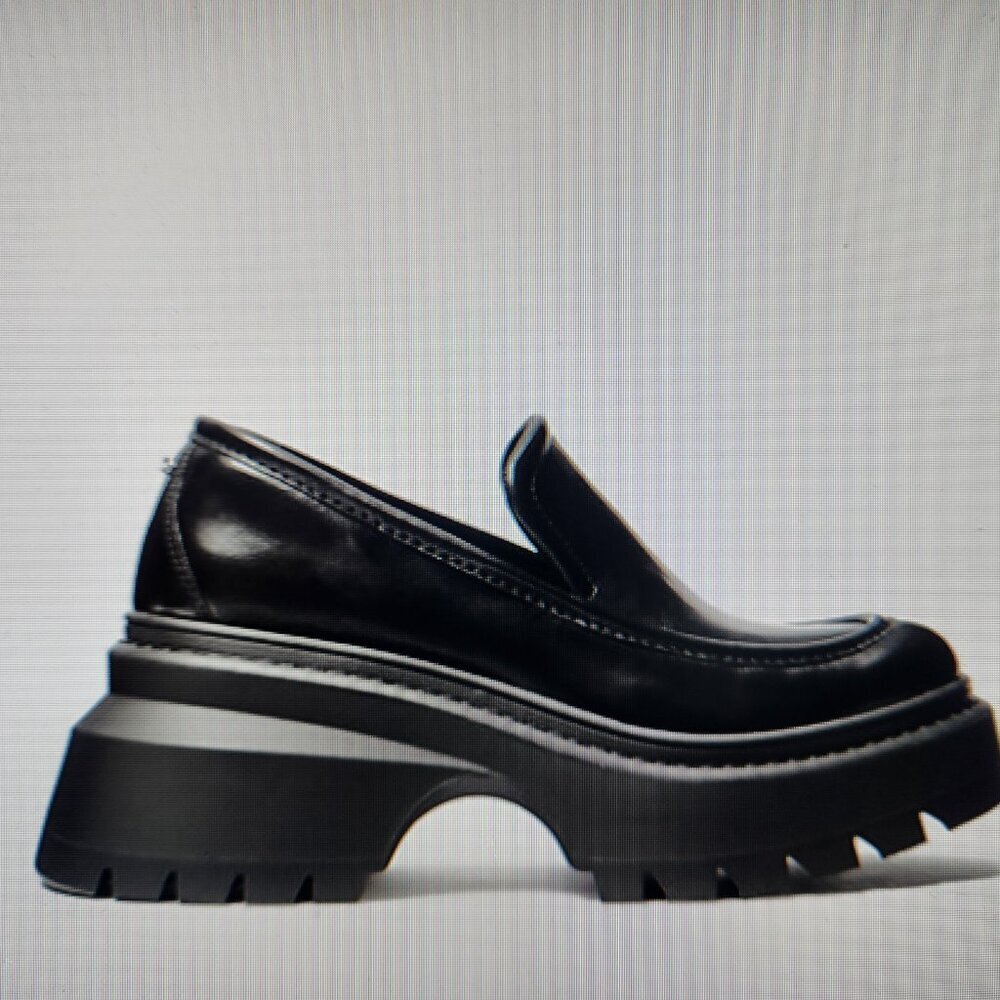 Michael Kors Black Leather "Shiloh" Loafers. NIB. Size Various - Picture 3 of 15